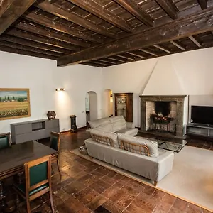 Historical In The Center Of - Larihome A02 Gravedona