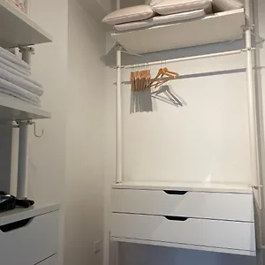 https://vistalago-loft.it-lombardy.com