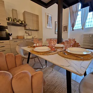 https://regina-milano-in-porta-romana-2.it-lombardy.com