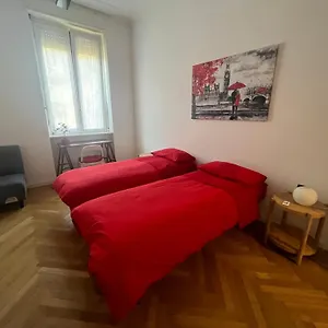 https://porta-venezia-apartament.it-lombardy.com